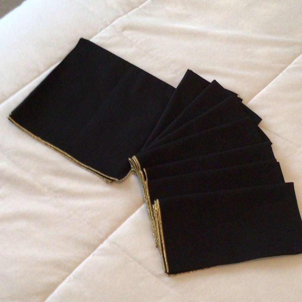 8 Piece Set Elegant Black Cloth Napkins with Metallic Gold Trim